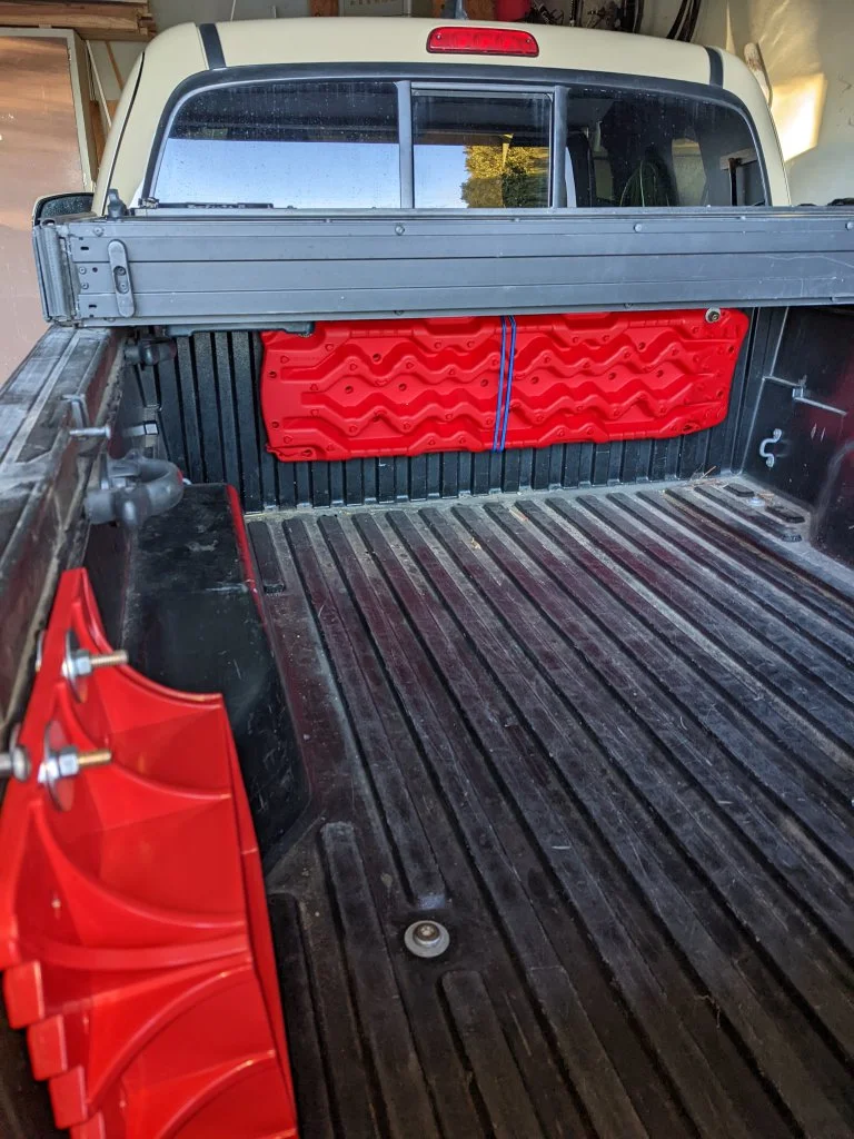 Bed Header Rail Recovery Board.jpg 3rd Gen. Toyota