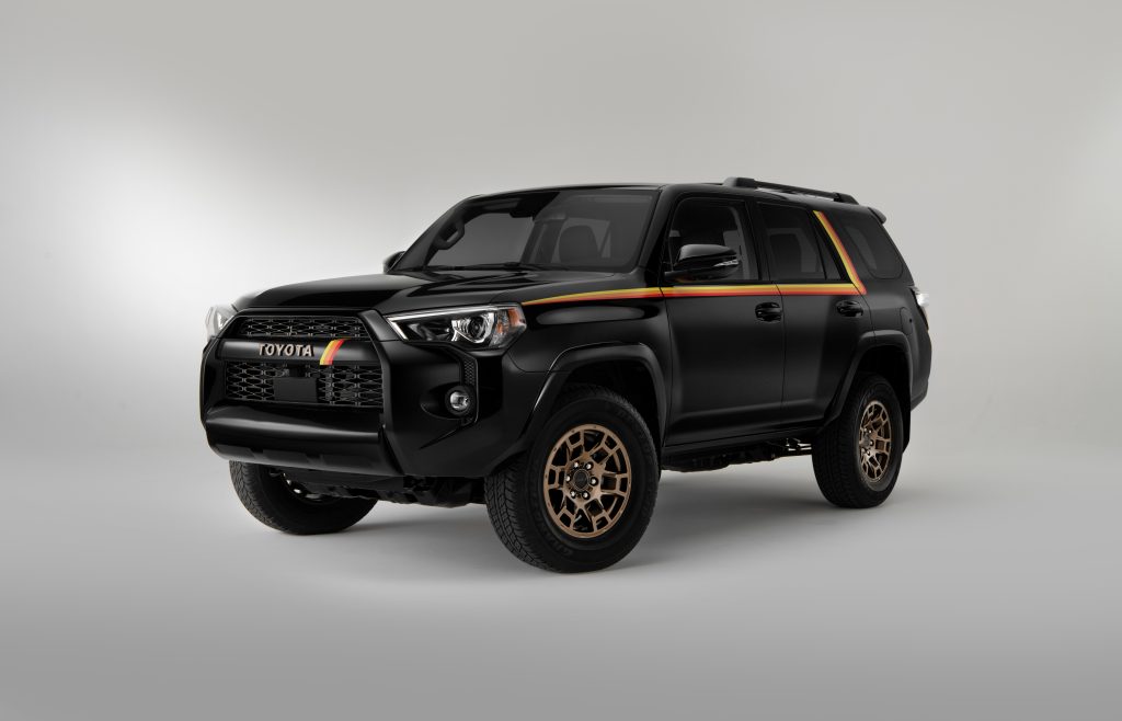 2023_Toyota_4Runner_40th_Anniversary_Black_001-1024x658.jpg