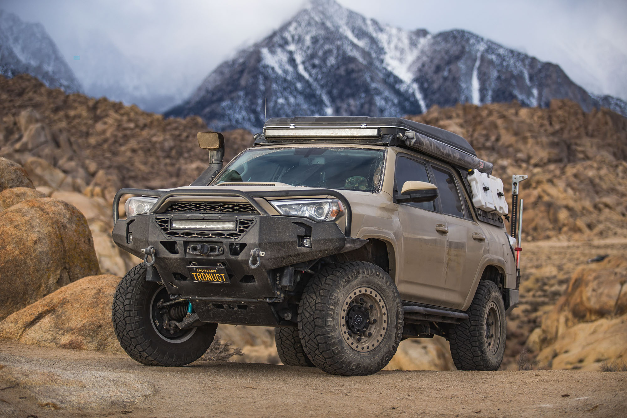Toyota%204Runner%20on%20Black%20Rhino%20Garrison%20Beadlock%20wheels%20-%2021.jpg